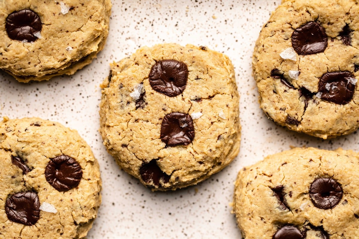 Healthy Vegan Chickpea Chocolate Chip Cookies: Gluten-Free & Easy